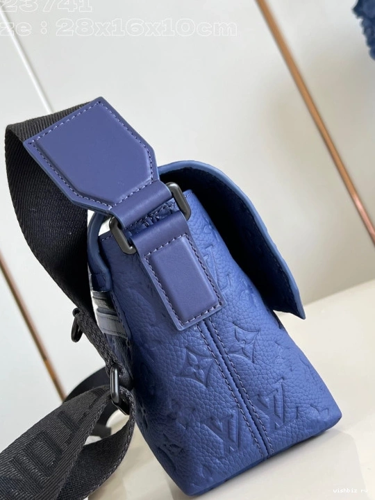 WIS VUITTON S-Cape LOUIS Messenger-28*16*10cm 0320
